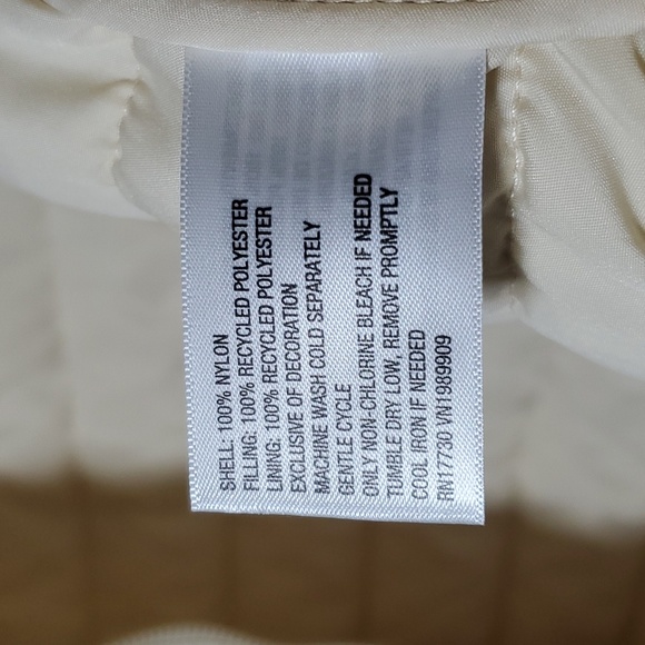 JoyLab Women's Quilted Puffer Vest ~ Ivory - Picture 13 of 16